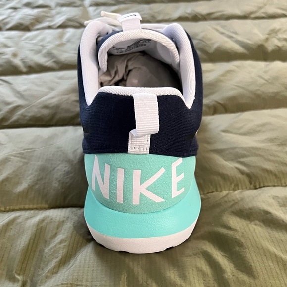 NWB! Dead Stock Nike Tech fleece Rosherun NM W SP - Picture 7 of 9
